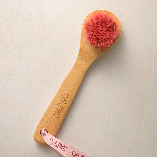 Gal Pal Bamboo Exfoliating Face Brush With Pink Bristles – Bath